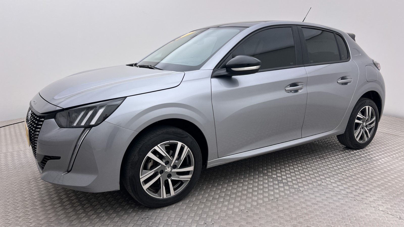 Lee más sobre el artículo 208