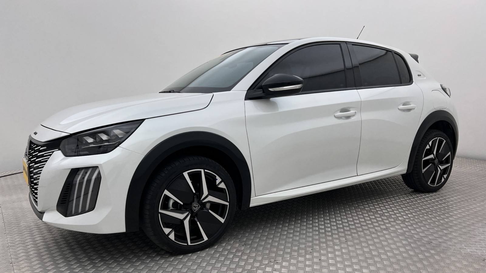 Lee más sobre el artículo 208