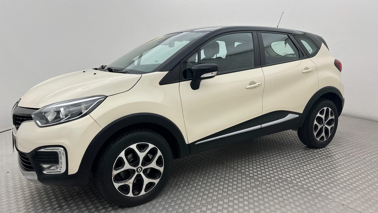 Lee más sobre el artículo Captur